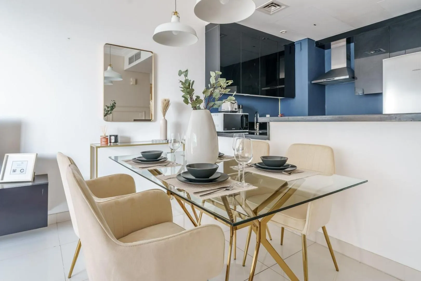 Guestready - Beige Elegance In Business Bay Appartement Dubai